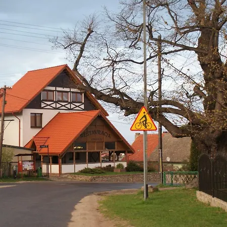 Hotel Koniuszy 2*