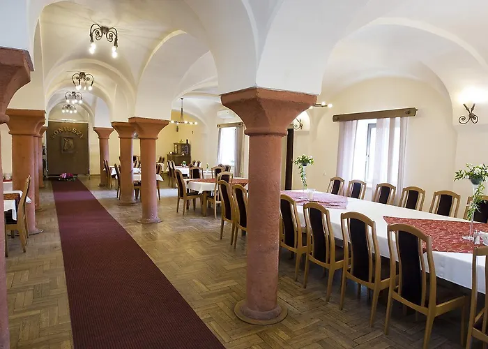 Koniuszy Hotel 2*